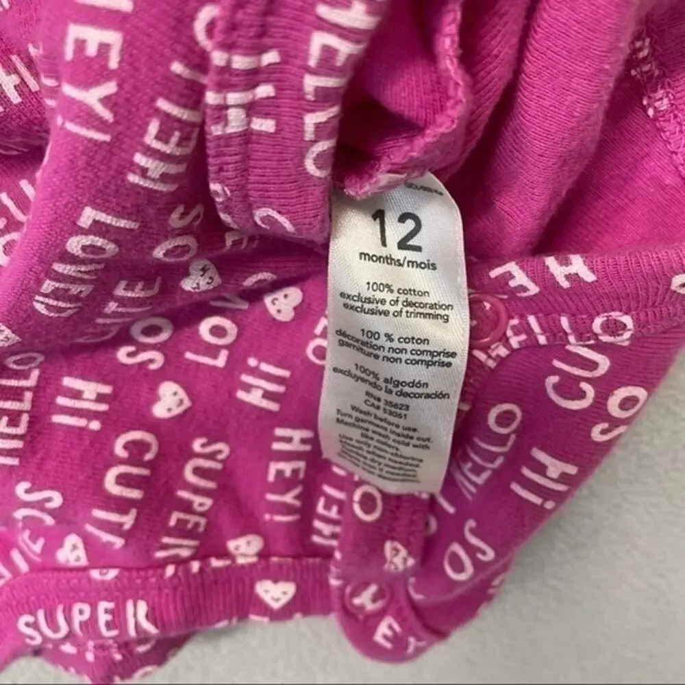 Carter’s Pink Love Graphic Print bodysuit Size 12 Months short sleeve